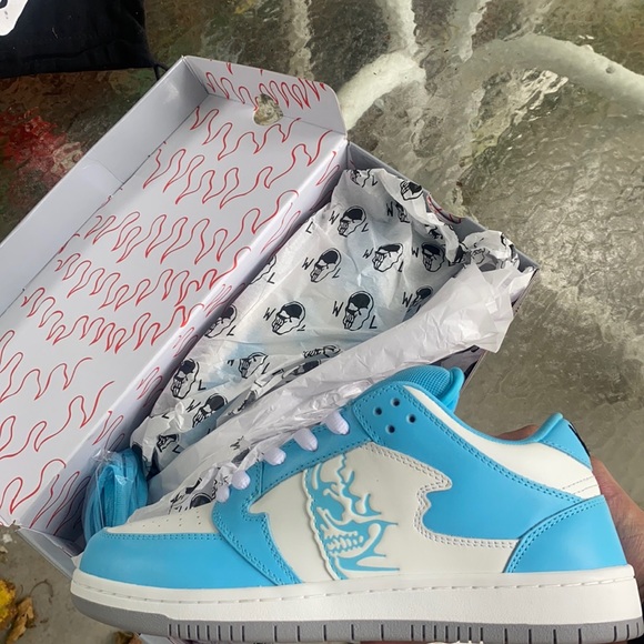 WL “Electric Blue” Reapers size 7.5 - Picture 1 of 8